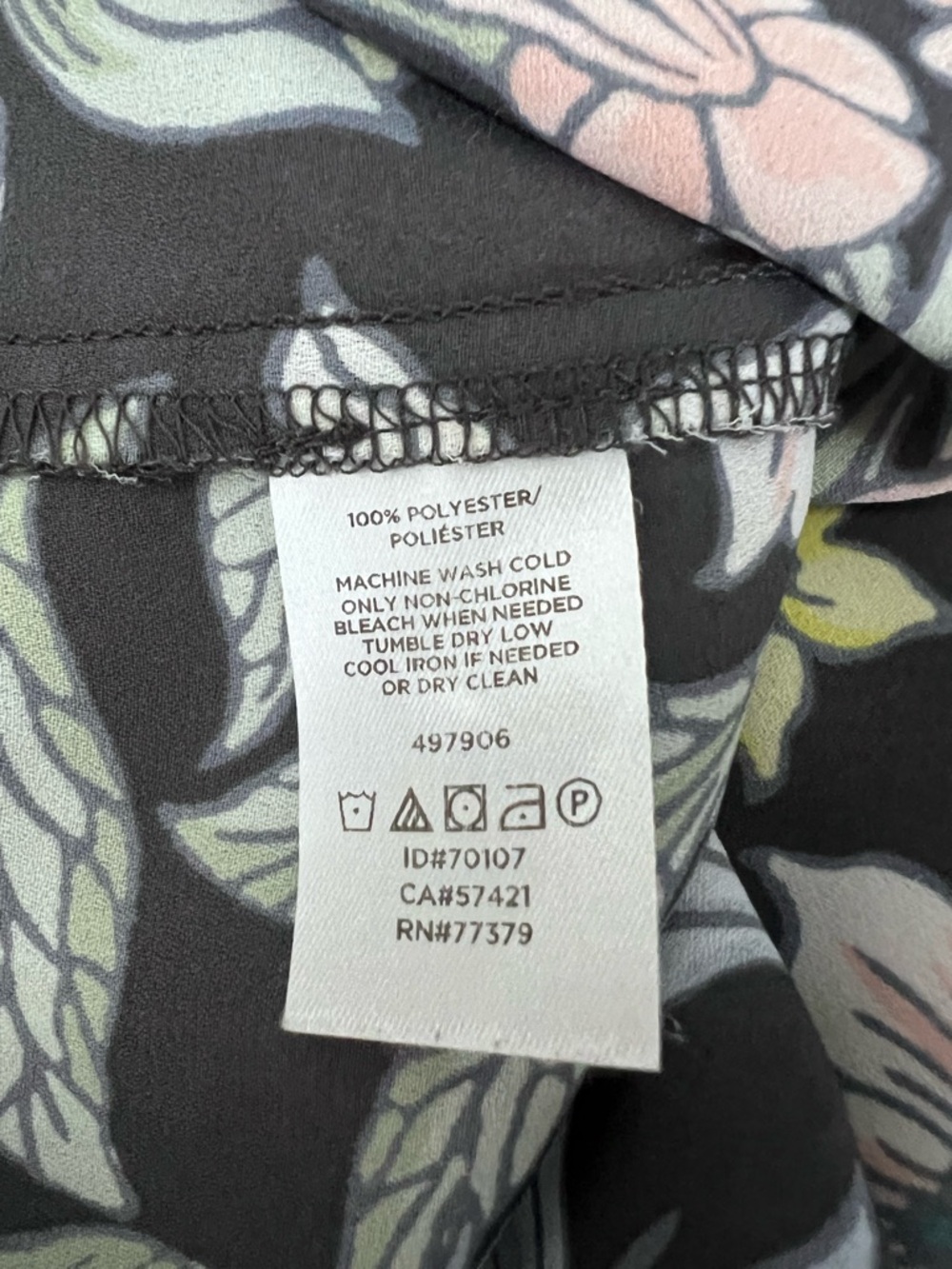 Loft Women’s Short Cap Sleeve Button Back Top Blouse Charcoal Gray Pink - Picture 4 of 5